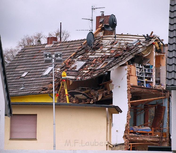 Hausexplosion Bruehl bei Koeln Pingsdorferstr P467.JPG